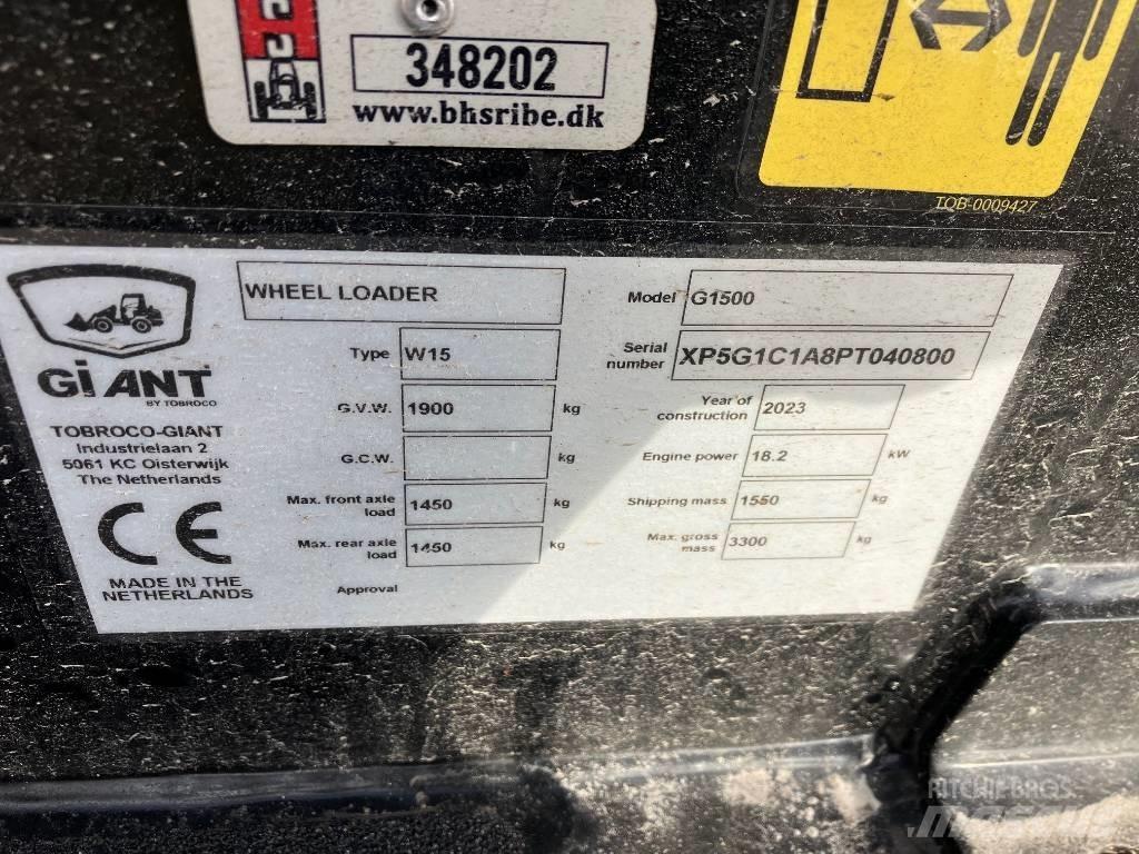 GiANT G 1500 多目的ローダー