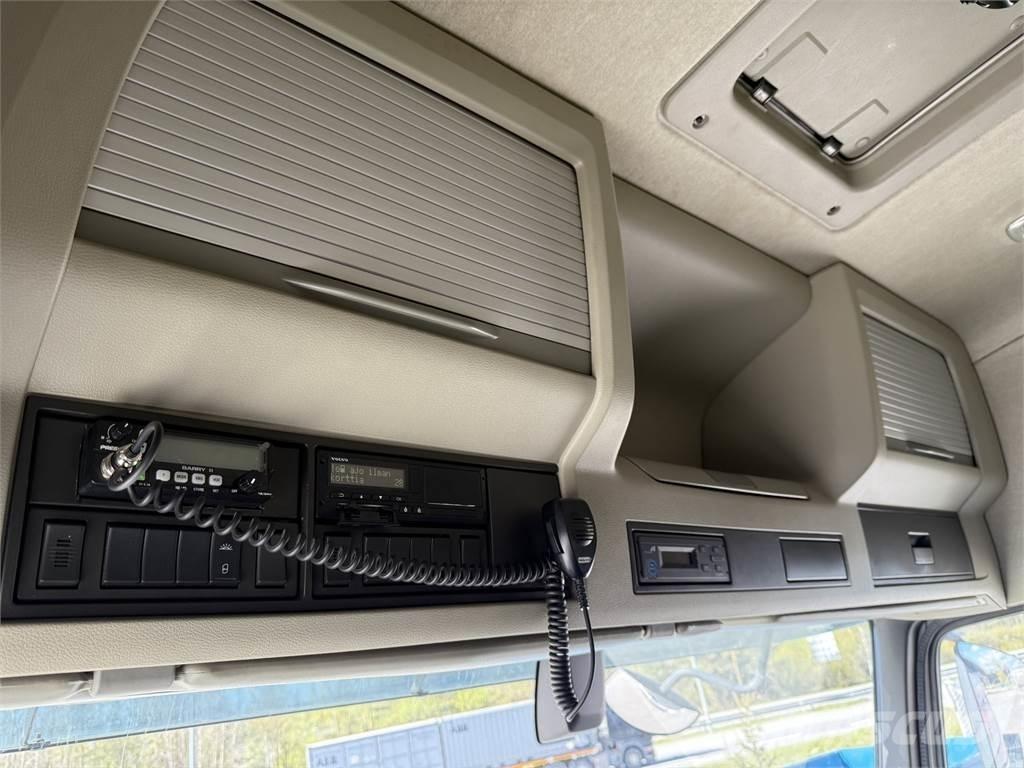 Volvo FMX 6x4 中古トラクターヘッド | トレーラーヘッド