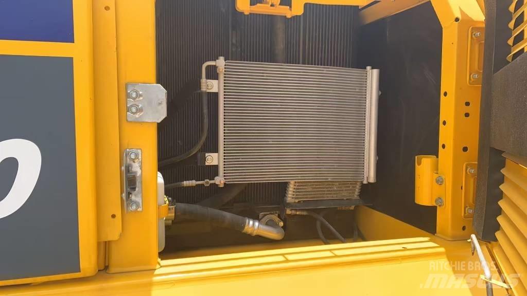 Komatsu PC240 大型油圧ショベル12t以上（パワーショベル・ユンボ）