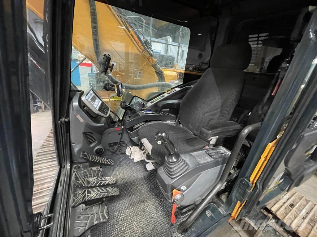 Hyundai HX 260 L 大型油圧ショベル12t以上（パワーショベル・ユンボ）