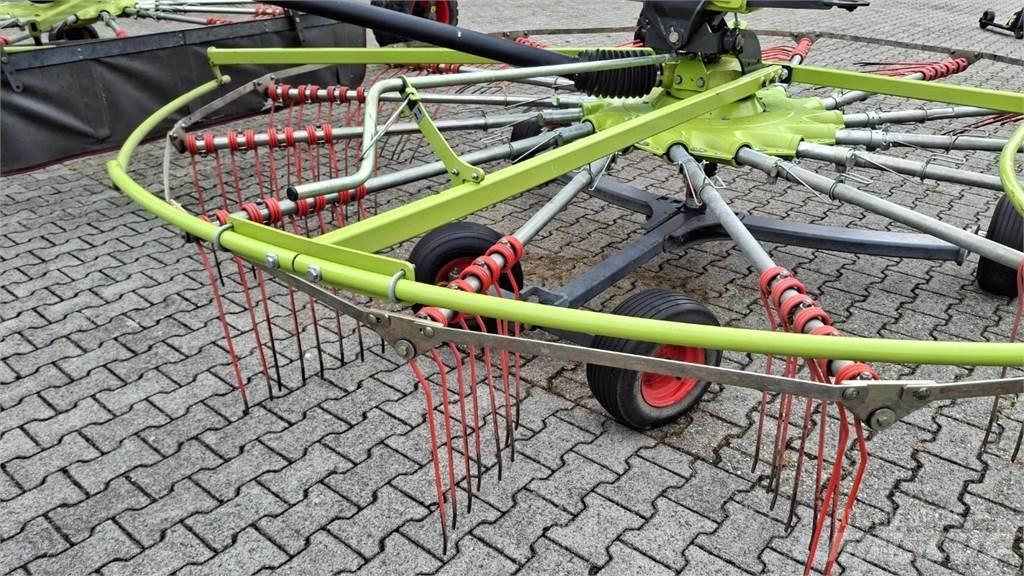 CLAAS Liner 2900 スワーサー・ウインドローア
