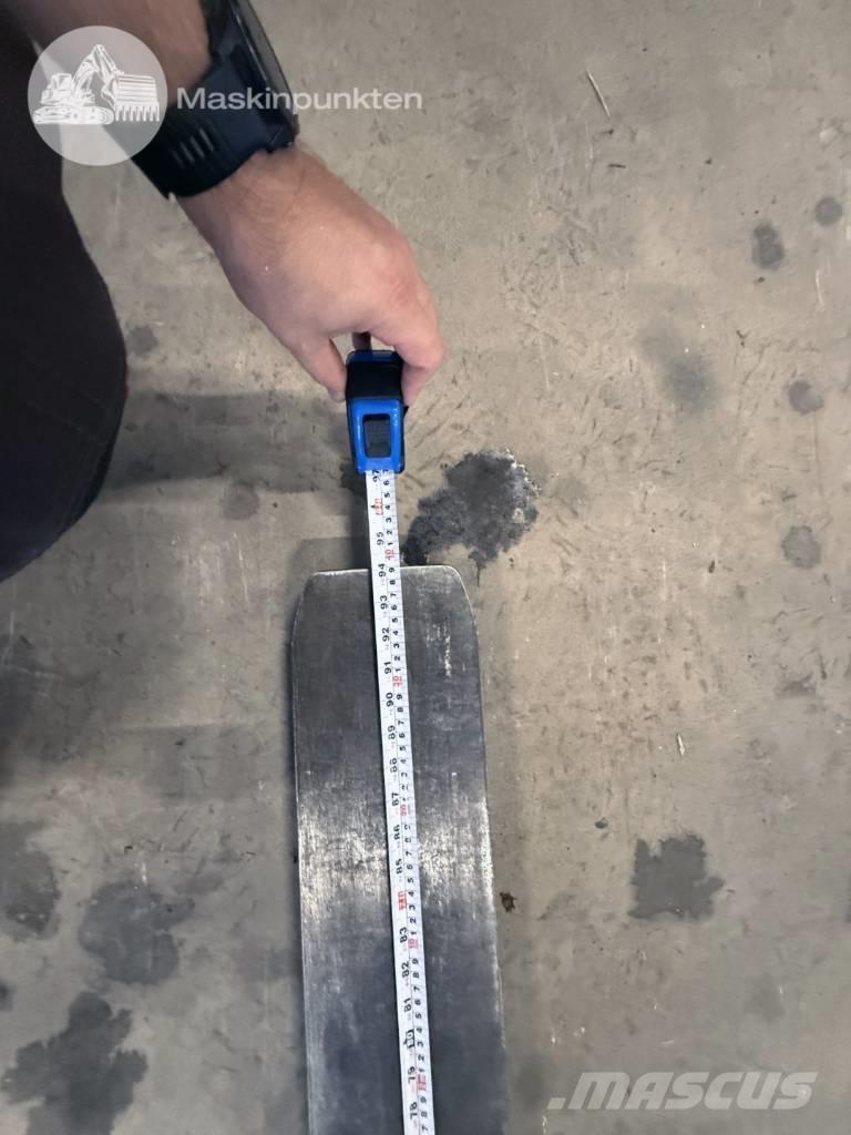 Kalmar DCE 80-6 ディーゼル・軽油