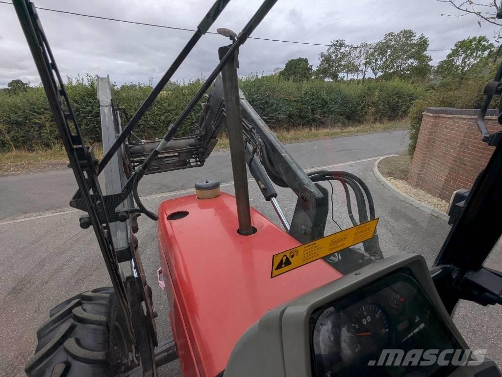Massey Ferguson 6150 トラクター