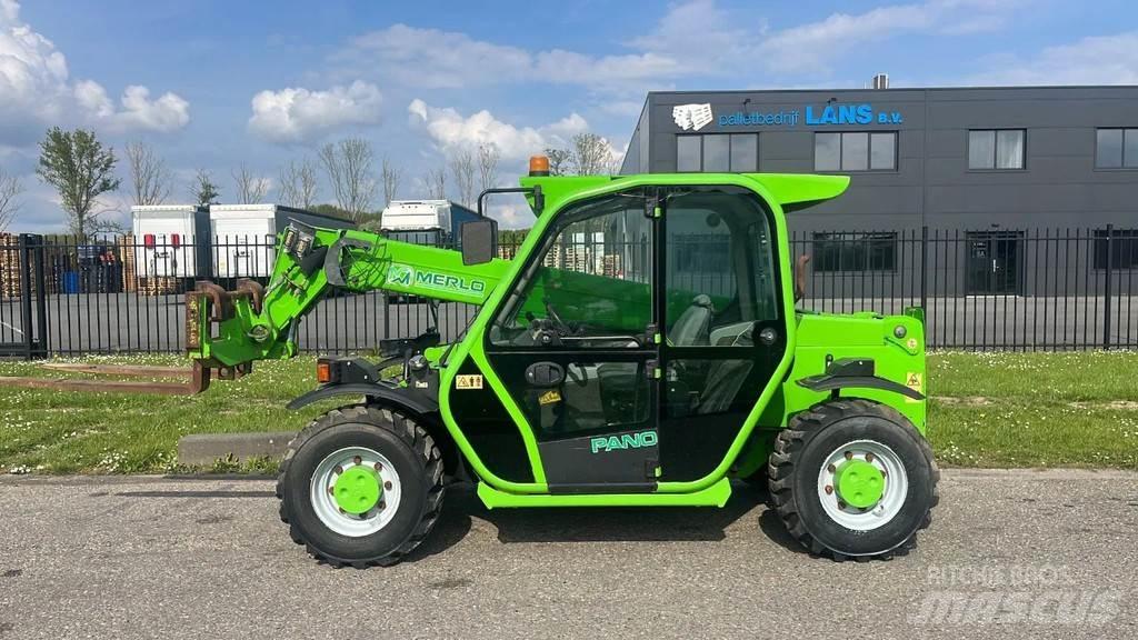 Merlo P25.6 農業用テレハンドラー