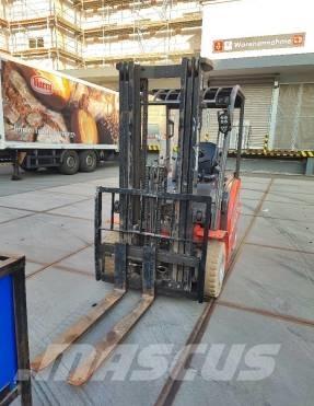 Manitou ME 425 AC バッテリーフォークリフト