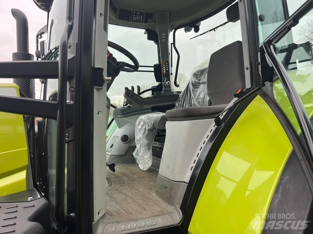 CLAAS Arion 610 CIS トラクター
