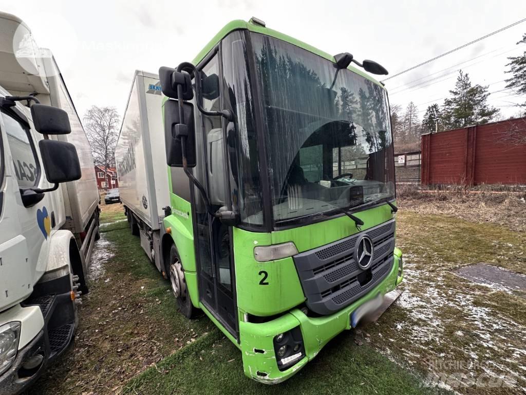 Mercedes-Benz Econic ボックスボディー、ウイング、箱車