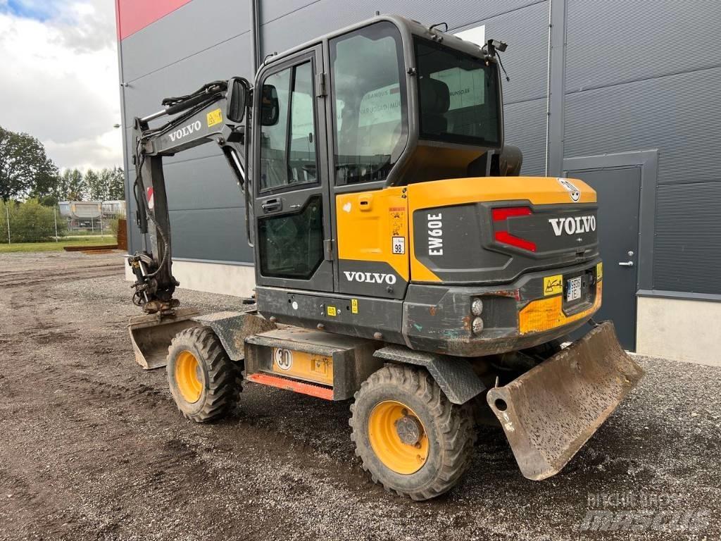 Volvo EW 60 E ホイール式油圧ショベル（パワーショベル・ユンボ・バックホー）