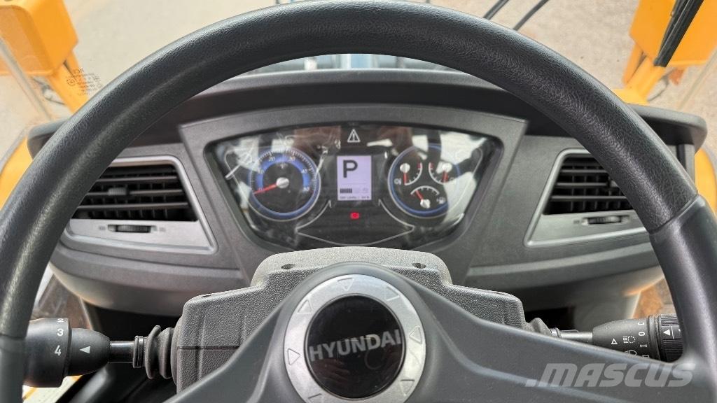 Hyundai HL 940 ホイールローダー・タイヤショベル