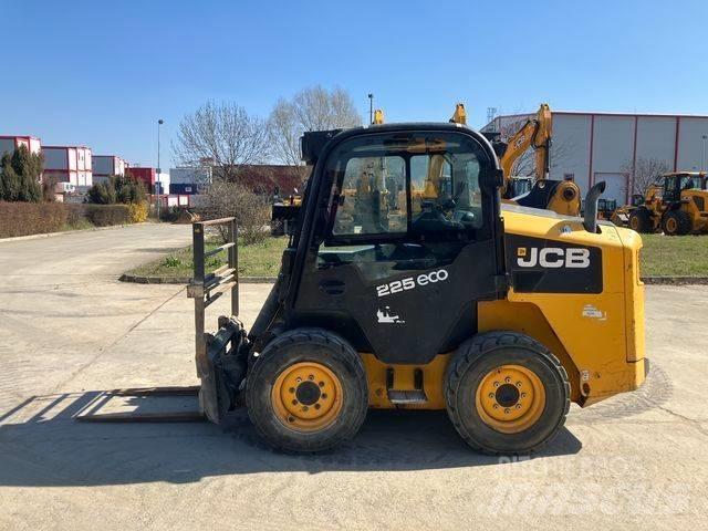 JCB 225 スキッドステアローダー