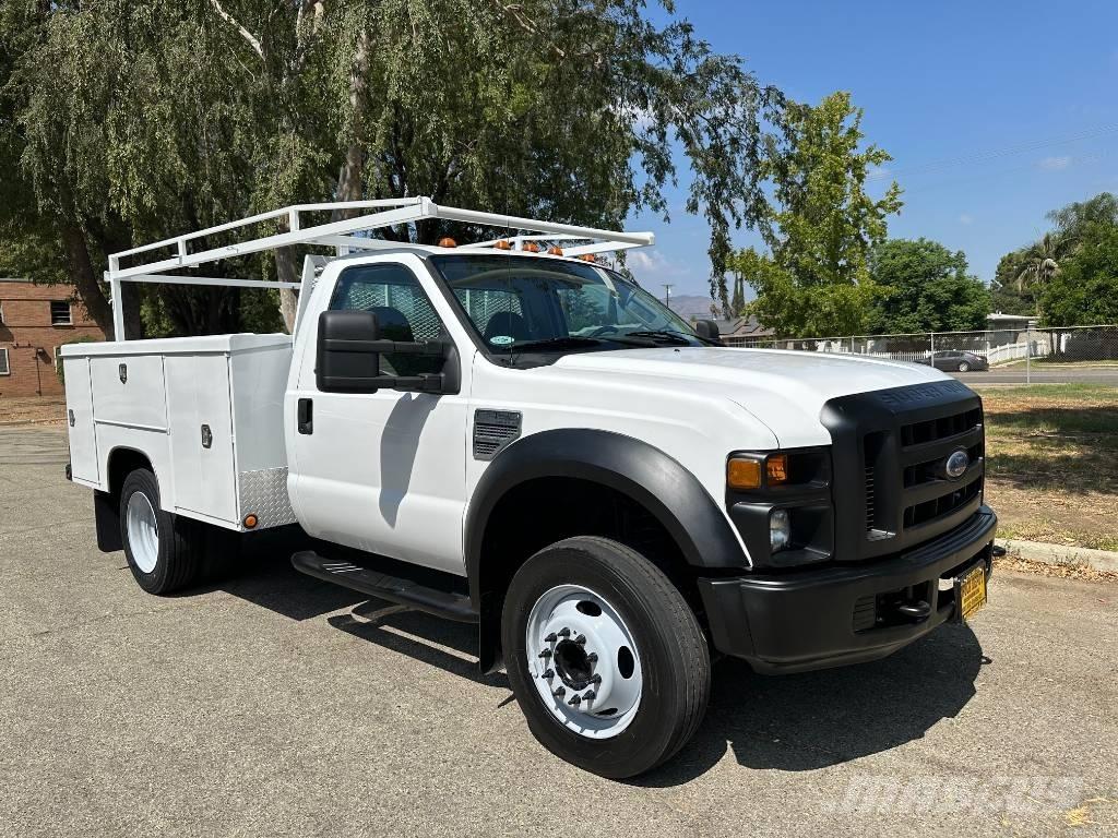 Ford F 450 SD 多目的／汎用車両