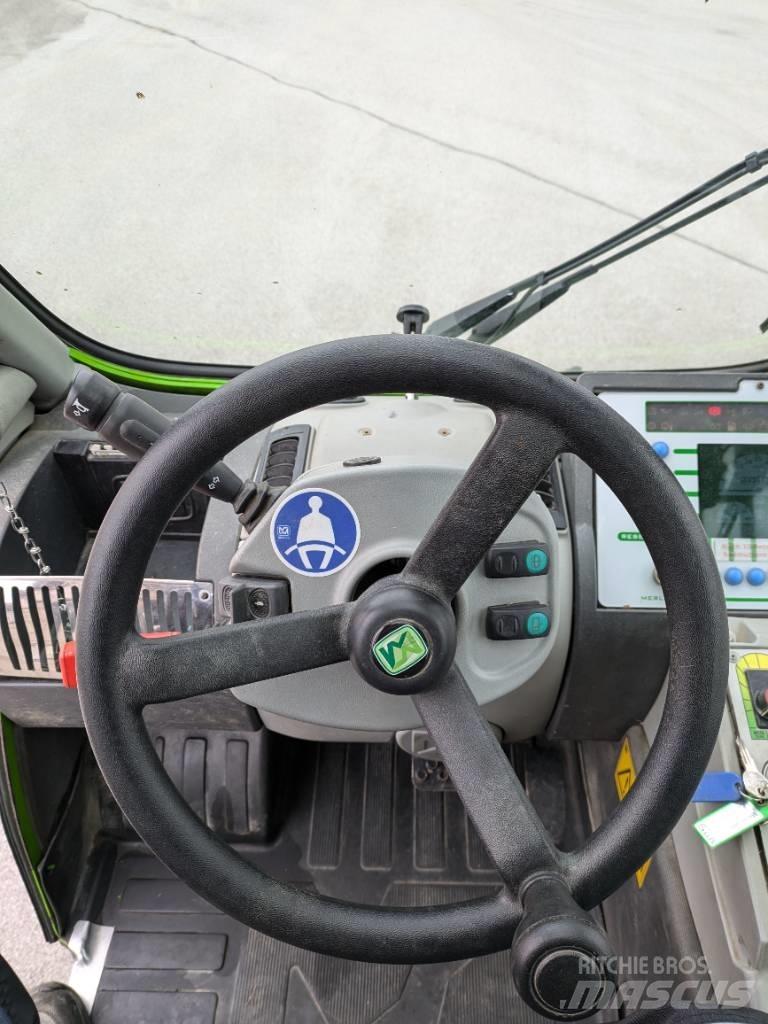 Merlo Roto 45.21 テレスコーピックハンドラー