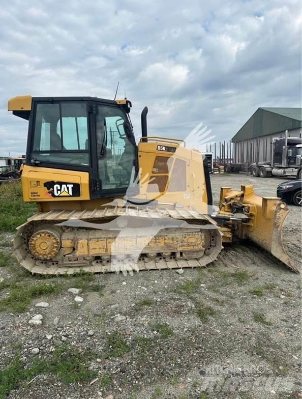 CAT D5K2 LGP ブルドーザー