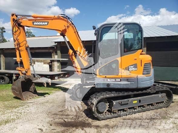 Doosan DX85R-3 大型油圧ショベル12t以上（パワーショベル・ユンボ）