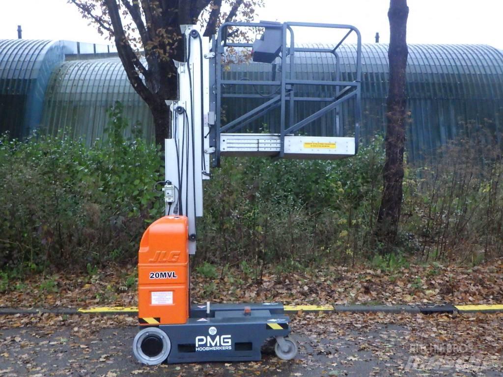 JLG 20MVL 垂直昇降型リフト