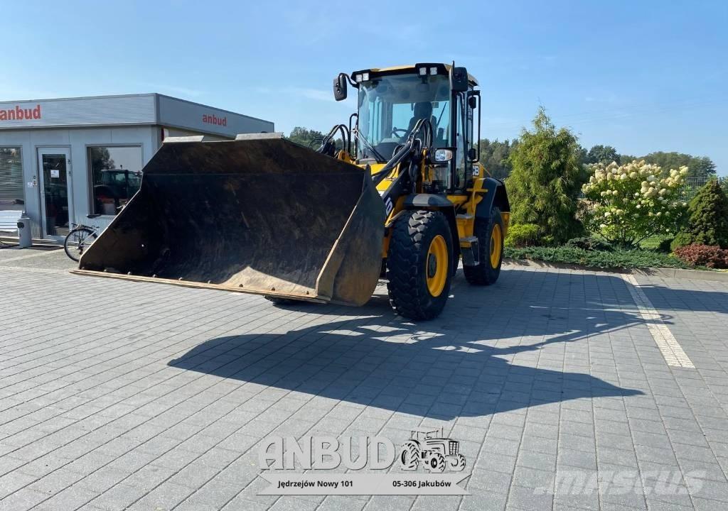 JCB 411 HT ホイールローダー・タイヤショベル
