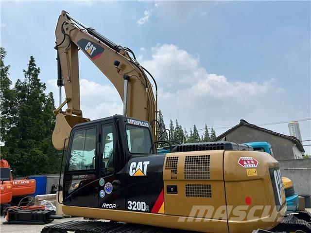 CAT 320 D 大型油圧ショベル12t以上（パワーショベル・ユンボ）