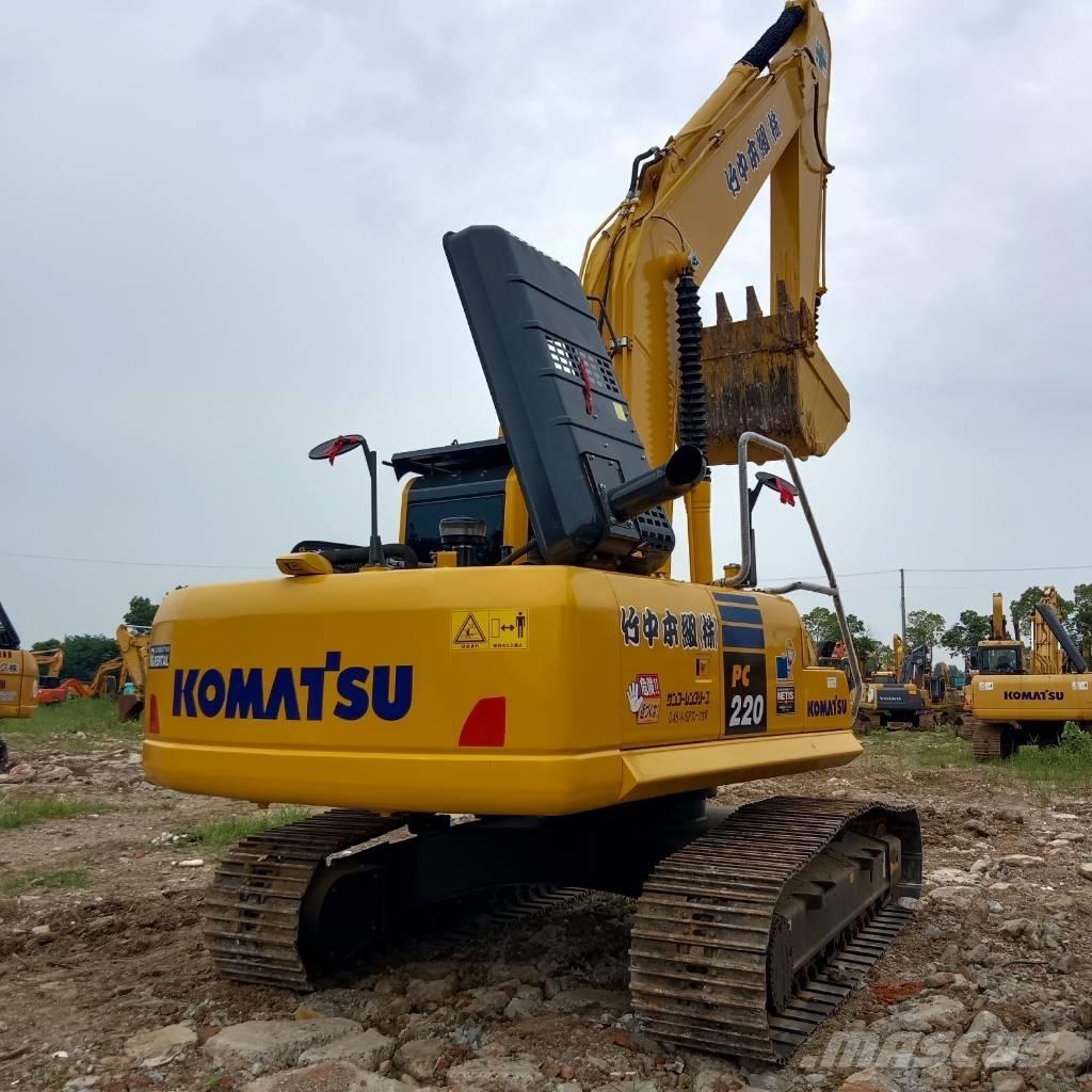 Komatsu PC 220 LC-8 大型油圧ショベル12t以上（パワーショベル・ユンボ）