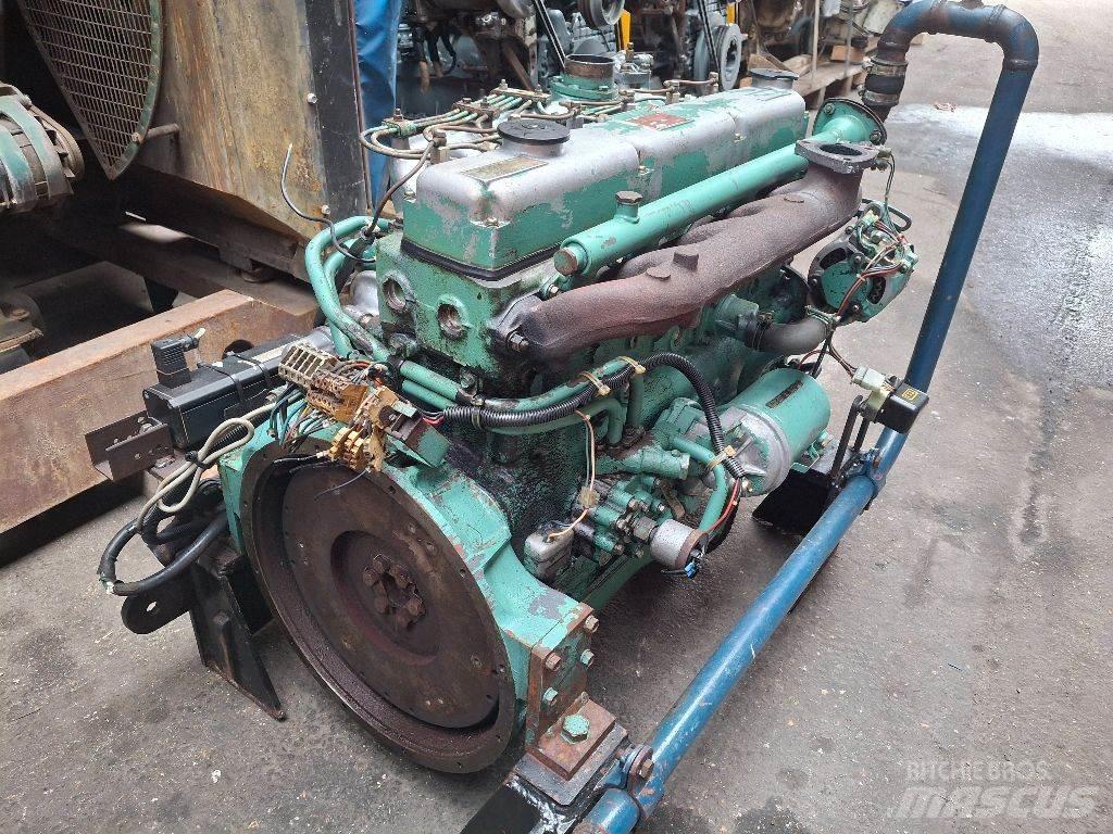 Mitsubishi 6DS70-P エンジン