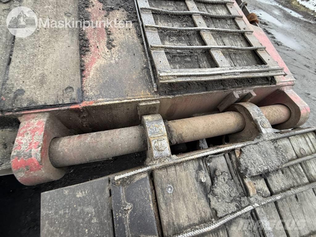 HRD HDA Maskinsläp ローローダー