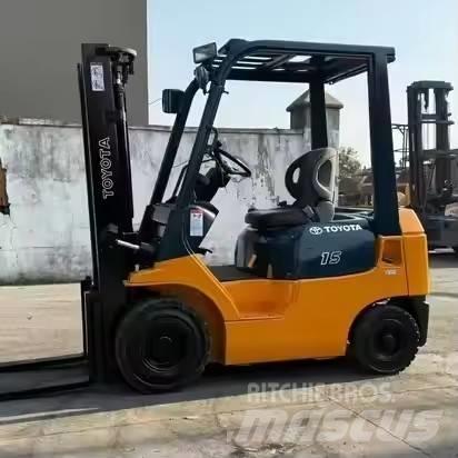 Toyota FD15 ディーゼル・軽油