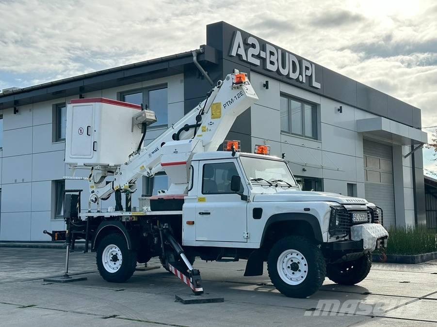 Land Rover Defender ラフテレーンクレーン