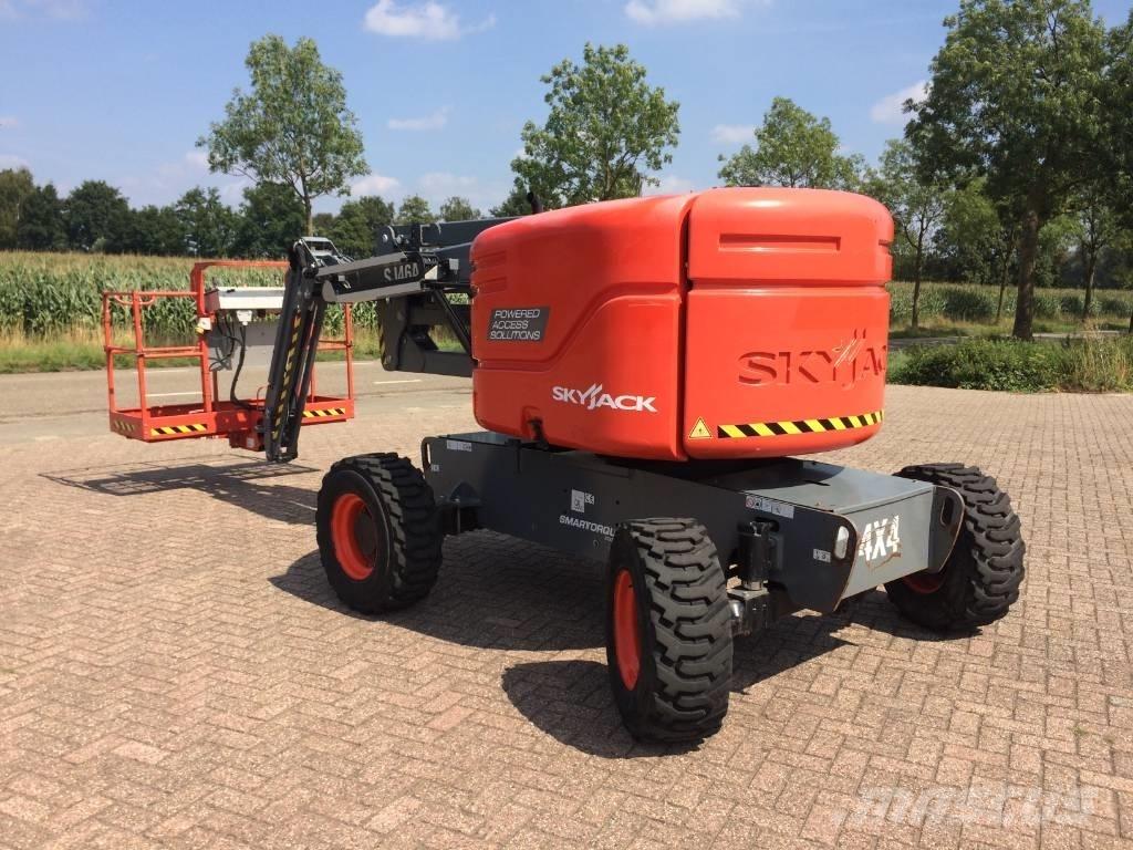 Genie Z 45/25 J ブームリフト　屈伸型