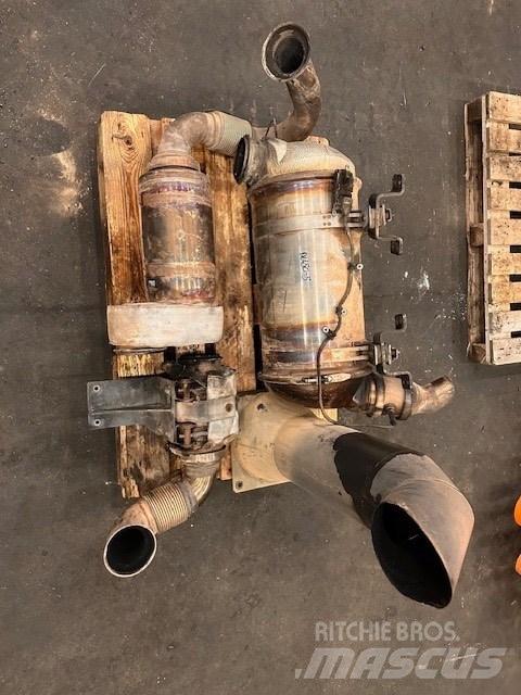 Doosan DL 450-5 DPF エンジン