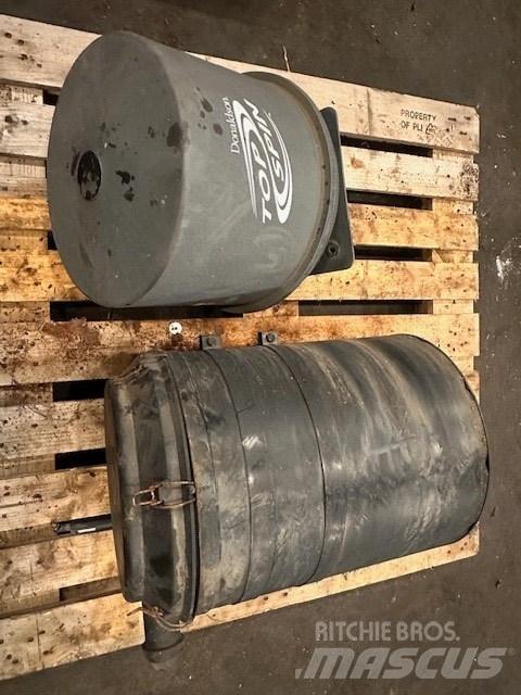 Doosan DL 450-5 DPF エンジン
