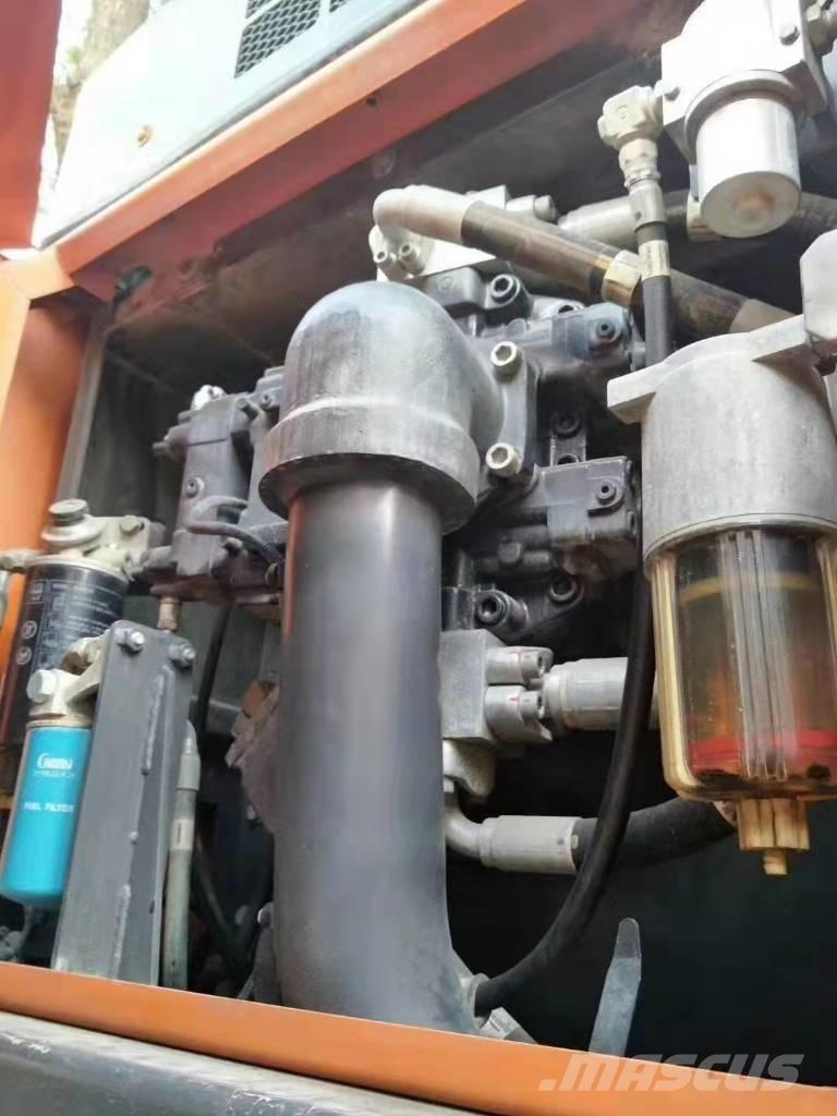 Doosan DX 530 LC-5 大型油圧ショベル12t以上（パワーショベル・ユンボ）