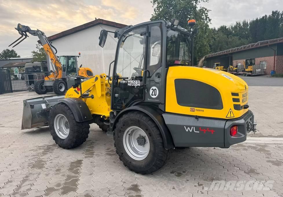Wacker Neuson WL 44 ホイールローダー・タイヤショベル