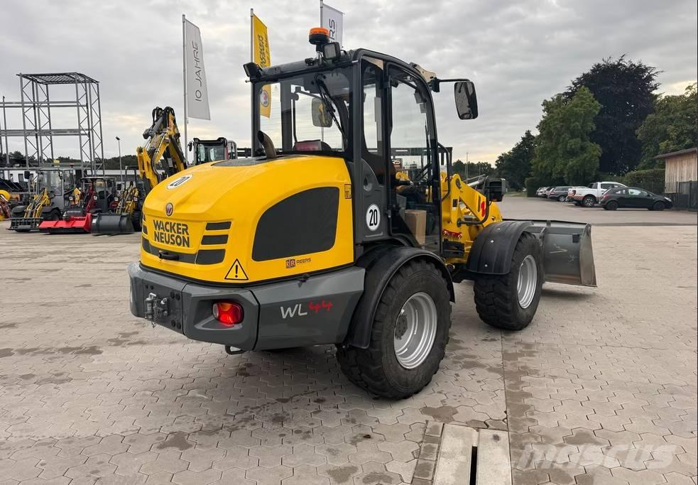 Wacker Neuson WL 44 ホイールローダー・タイヤショベル