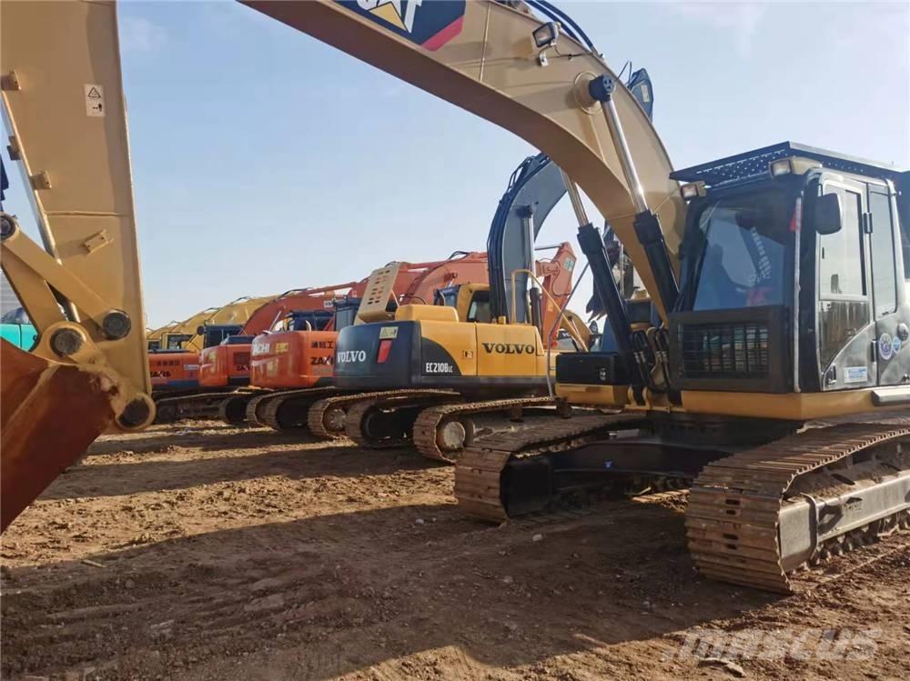 CAT 326D2 大型油圧ショベル12t以上（パワーショベル・ユンボ）