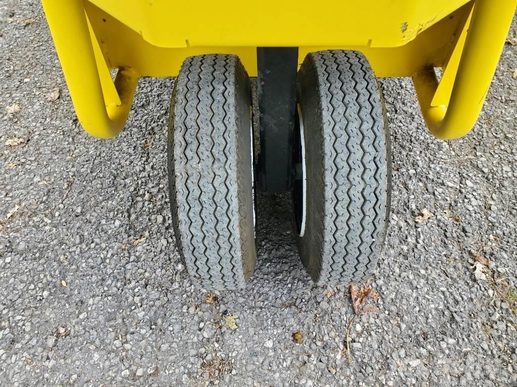 Columbia SC100 トーイングトラック