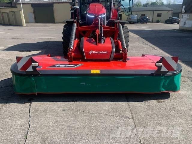 Kverneland 3332FT モアーコンディショナー