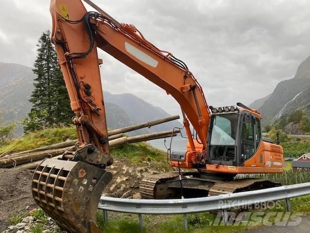 Doosan DX 225 LC-3 大型油圧ショベル12t以上（パワーショベル・ユンボ）
