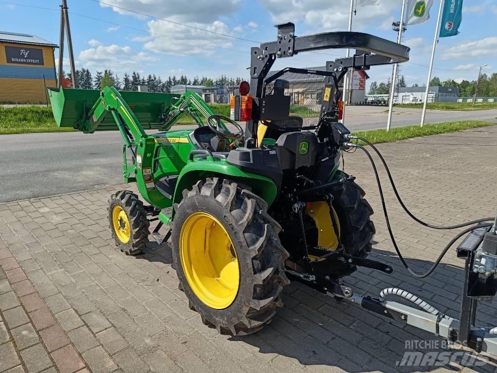 John Deere 3038 E トラクター