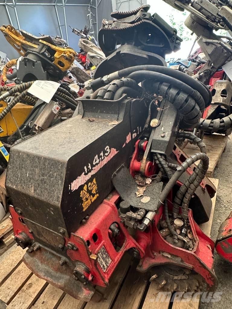 Waratah 413 ハーベスタヘッド