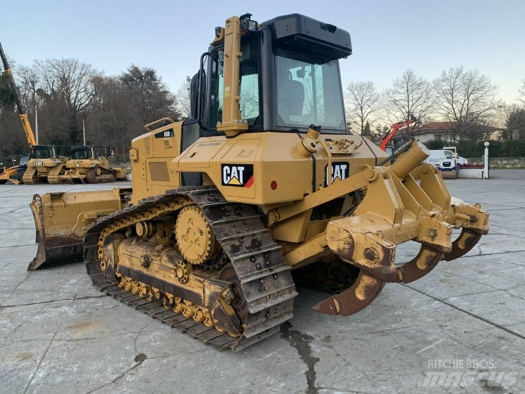 CAT D 6 N XL ブルドーザー