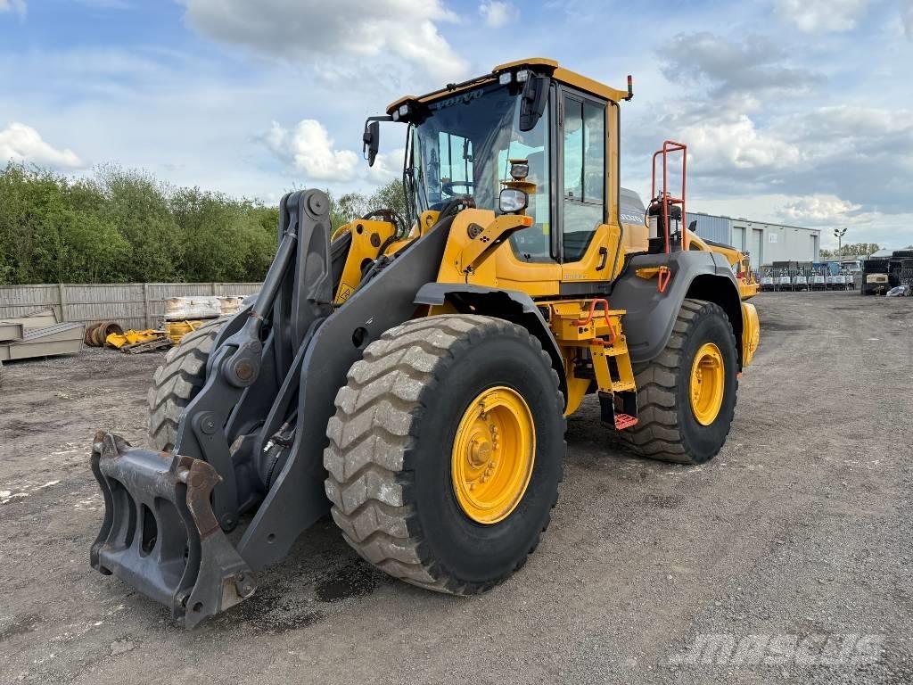Volvo L 110 H ホイールローダー・タイヤショベル