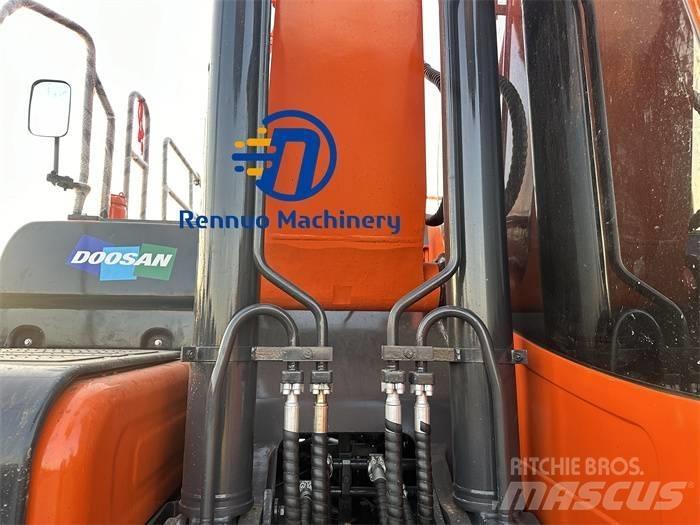 Doosan DX 300LC-9C 大型油圧ショベル12t以上（パワーショベル・ユンボ）