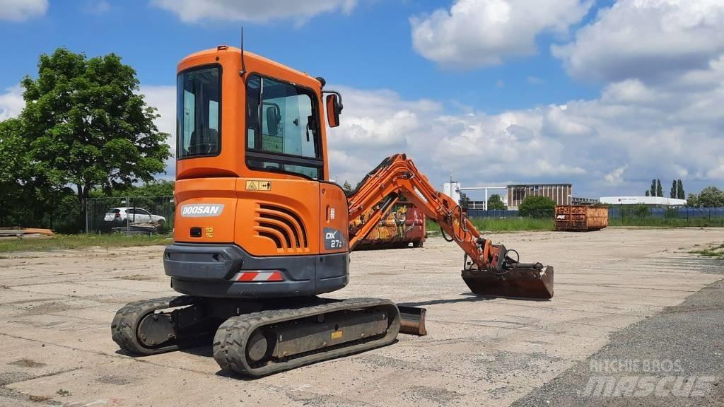 Doosan DX 27 Z ミニ油圧ショベル 7t以下（ミニユンボ・ミニディガー）
