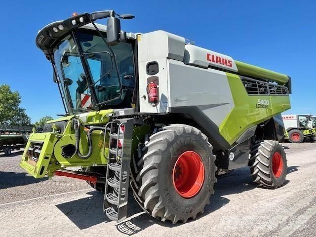 CLAAS LEXION 5400 コンバイン