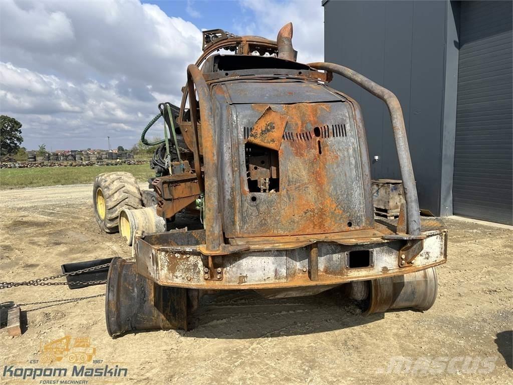 John Deere 1270E ハーベスター