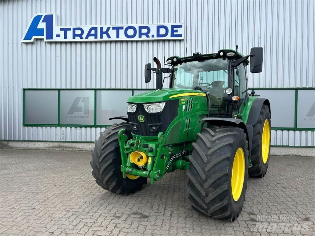 John Deere 6155R トラクター