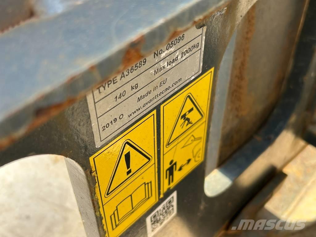 Avant 760 I ユーティリティー機械