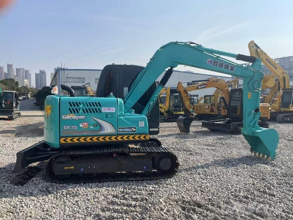 Kobelco SK 75 大型油圧ショベル12t以上（パワーショベル・ユンボ）