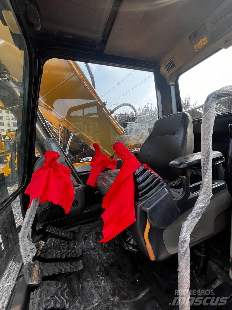 CAT 320 D 大型油圧ショベル12t以上（パワーショベル・ユンボ）