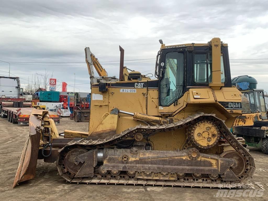 CAT D 6 M XL ブルドーザー