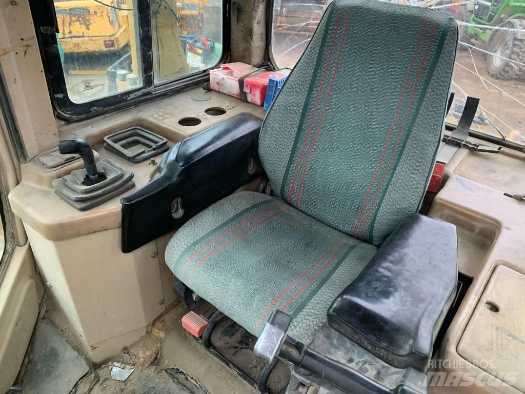 CAT D 6 M XL ブルドーザー
